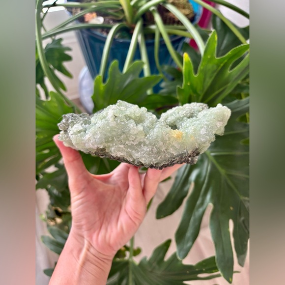 Double sided prehnite from Morocco - Picture 5 of 9